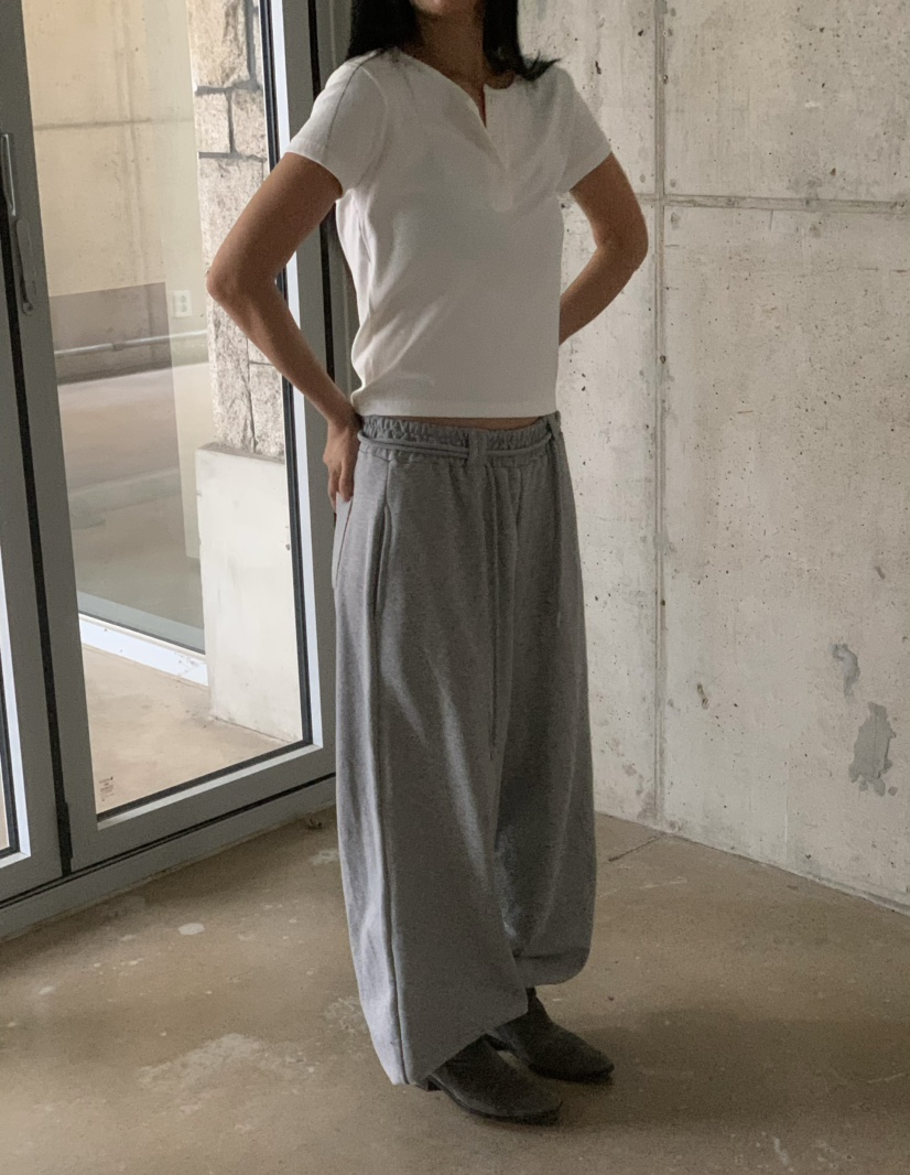 OVER NEAR東大門實拍女士新款時尚熱賣人氣休閑褲含腰繩OVER NEAR休閑褲