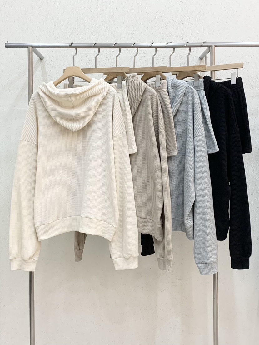 LIGHT AND SALT東大門直郵女士新品熱賣真品人氣套裝套裝LIGHT AND SALT套裝