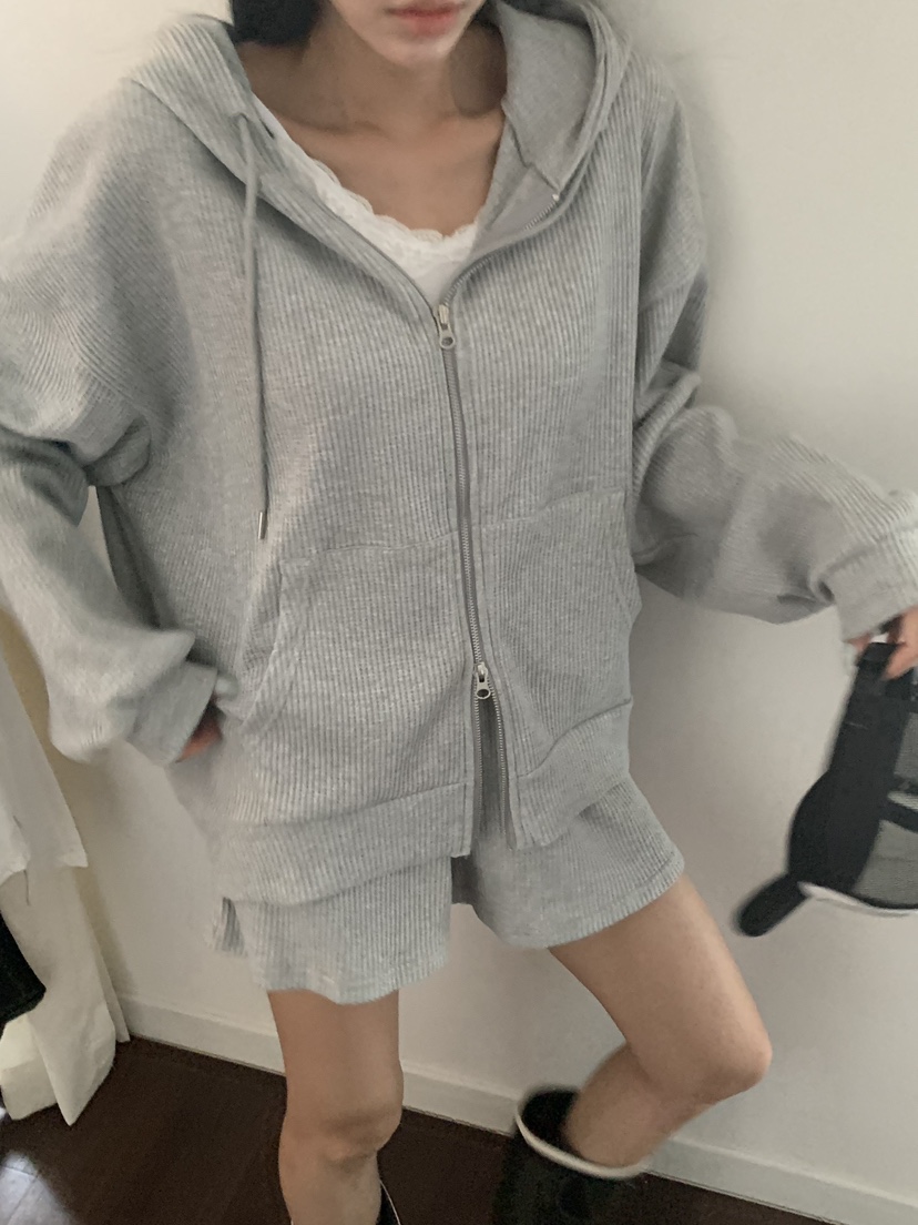 LIGHT AND SALT東大門直郵女士新品熱賣真品人氣套裝套裝LIGHT AND SALT套裝