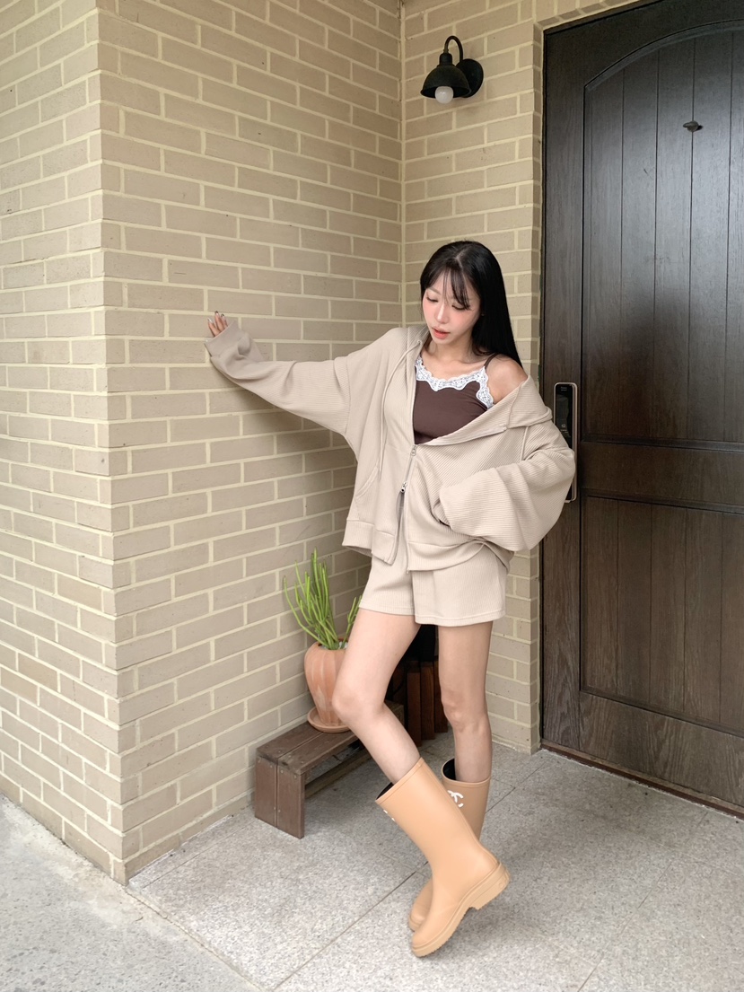 LIGHT AND SALT東大門直郵女士新品熱賣真品人氣套裝套裝LIGHT AND SALT套裝