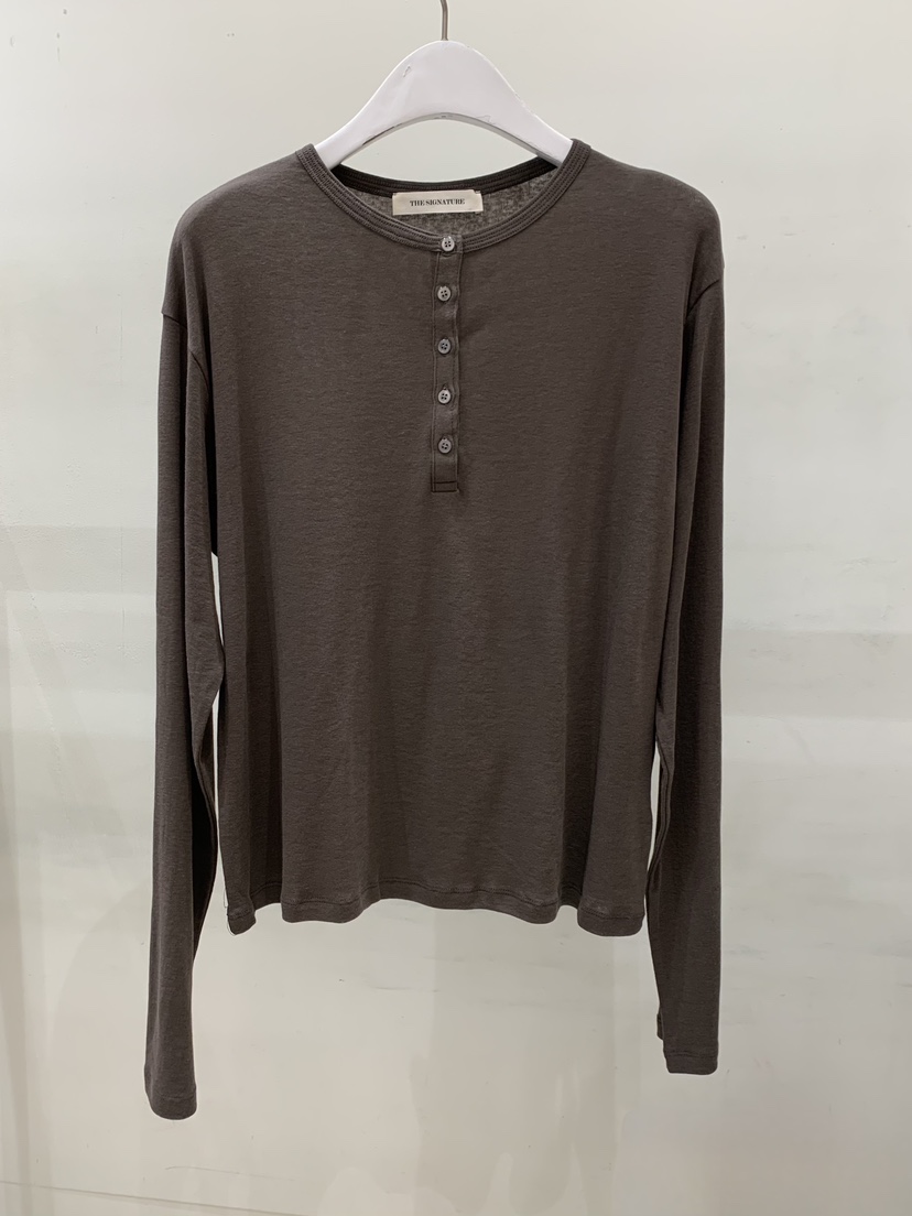 THE SIGNATURE東大門實拍女士新品人氣真品推薦長袖T恤紐扣THE SIGNATURE長袖T恤圖色3