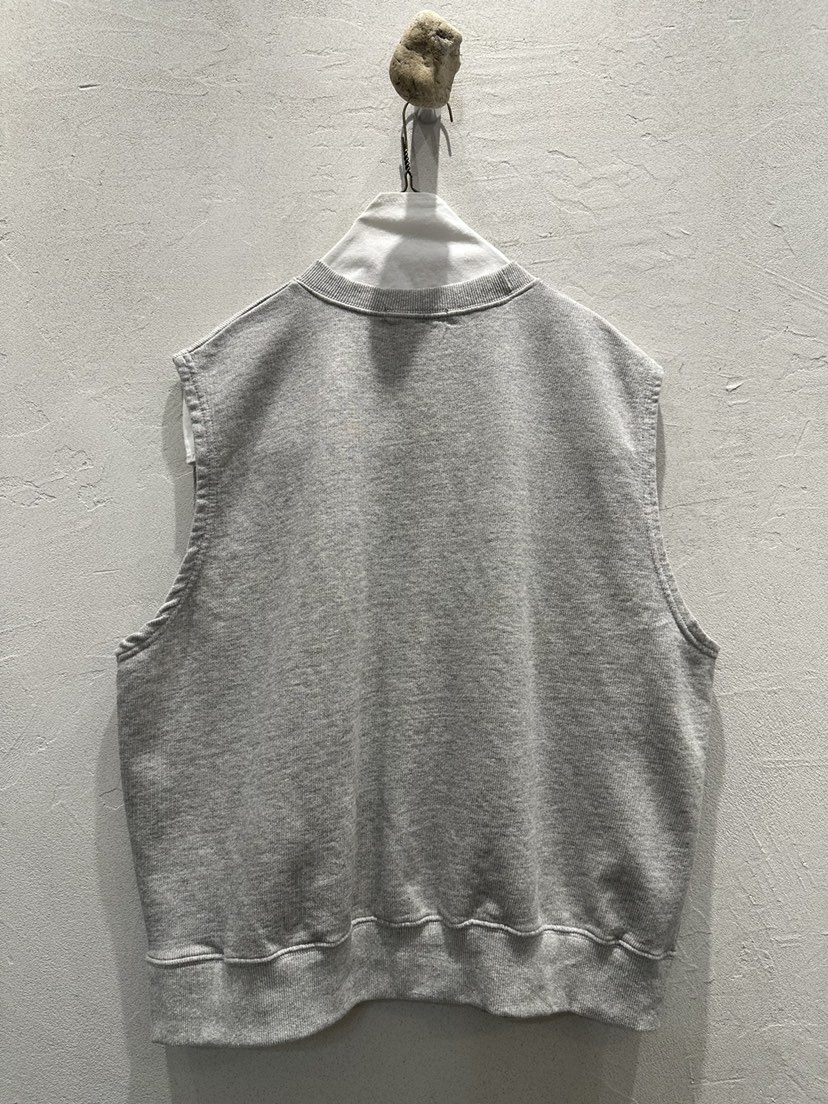 AT NOTE韓國直郵26秋冬新品熱賣時尚休閑吊帶背心刺繡狗狗AT NOTE吊帶/背心