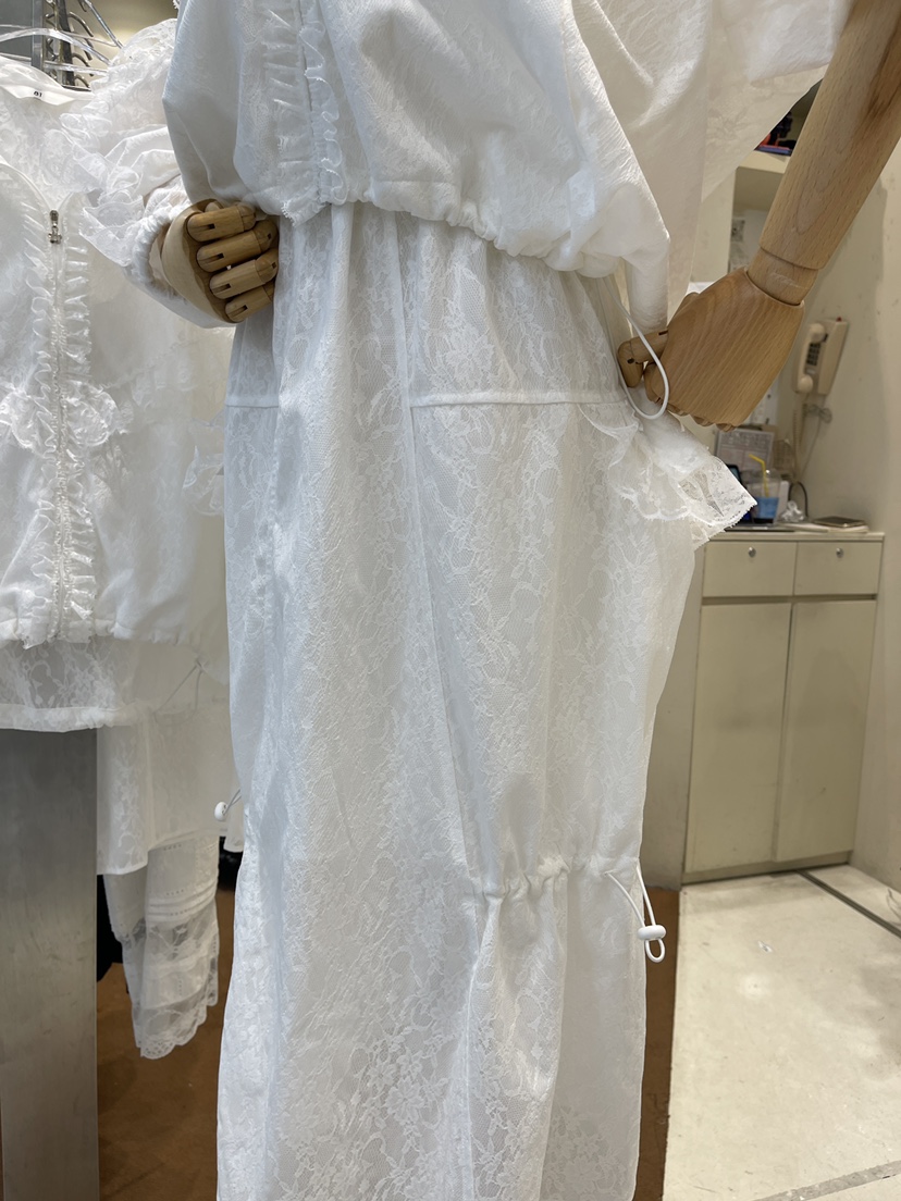 81 MARKET-L東大門實拍女士新款推薦熱賣半身裙中短裙蕾絲81 MARKET-L半身裙/中短裙