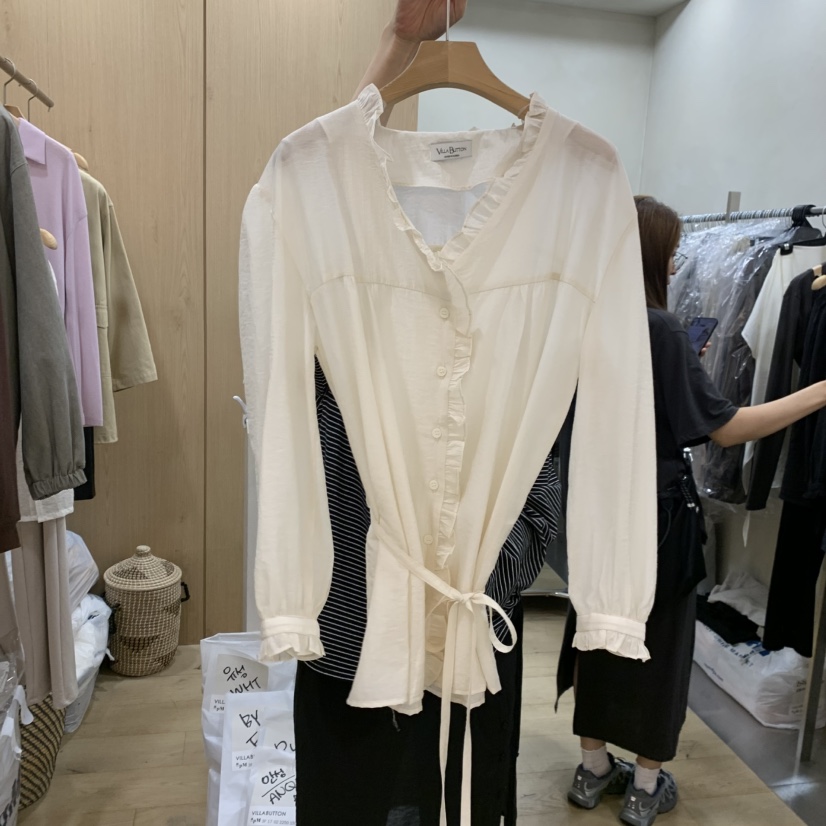 VILLABUTTON東大門實拍26秋冬新款休閑人氣時尚襯衫蕾絲衫VILLABUTTON襯衫/蕾絲衫圖色1
