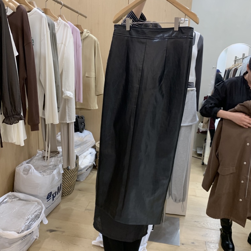 VILLABUTTON東大門代購26秋季新品真品休閑熱賣半身裙中短裙VILLABUTTON半身裙/中短裙