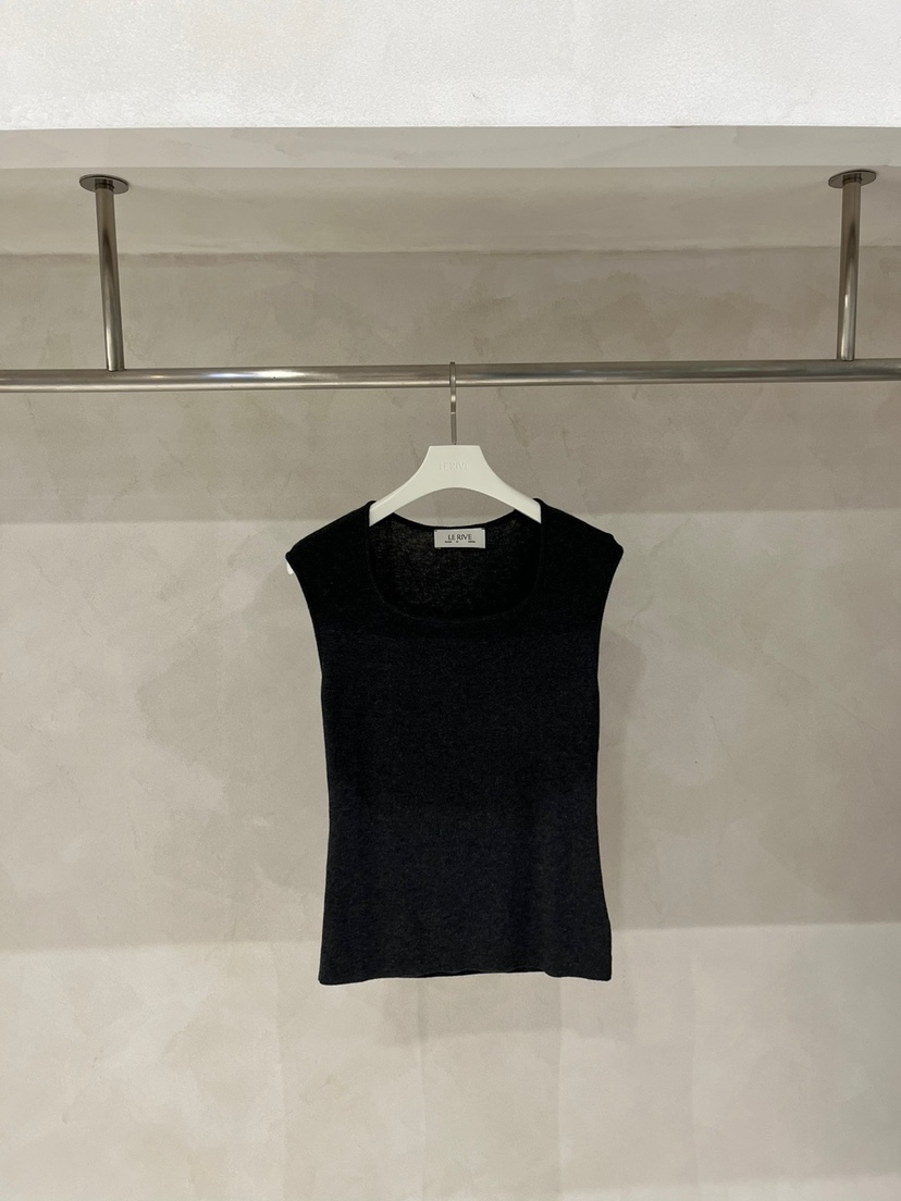 LE RIVE東大門實拍26秋冬新品休閑時尚熱賣真品吊帶背心LE RIVE吊帶/背心圖色1