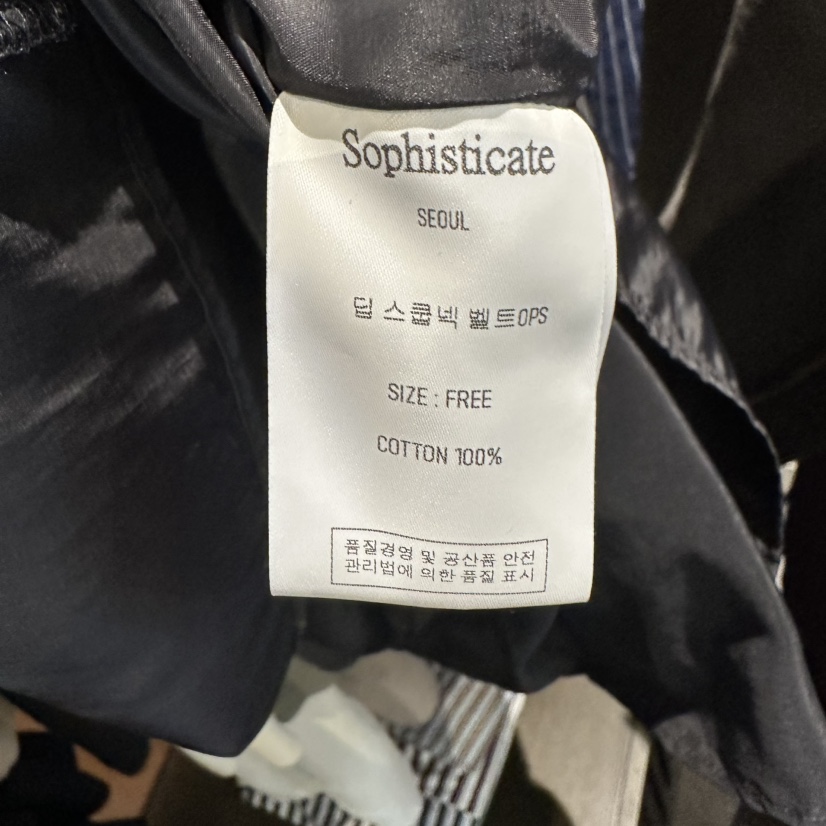 SOPHISTICATE韓國代購女士新品人氣真品連衣裙含圍巾V領深VSOPHISTICATE連衣裙