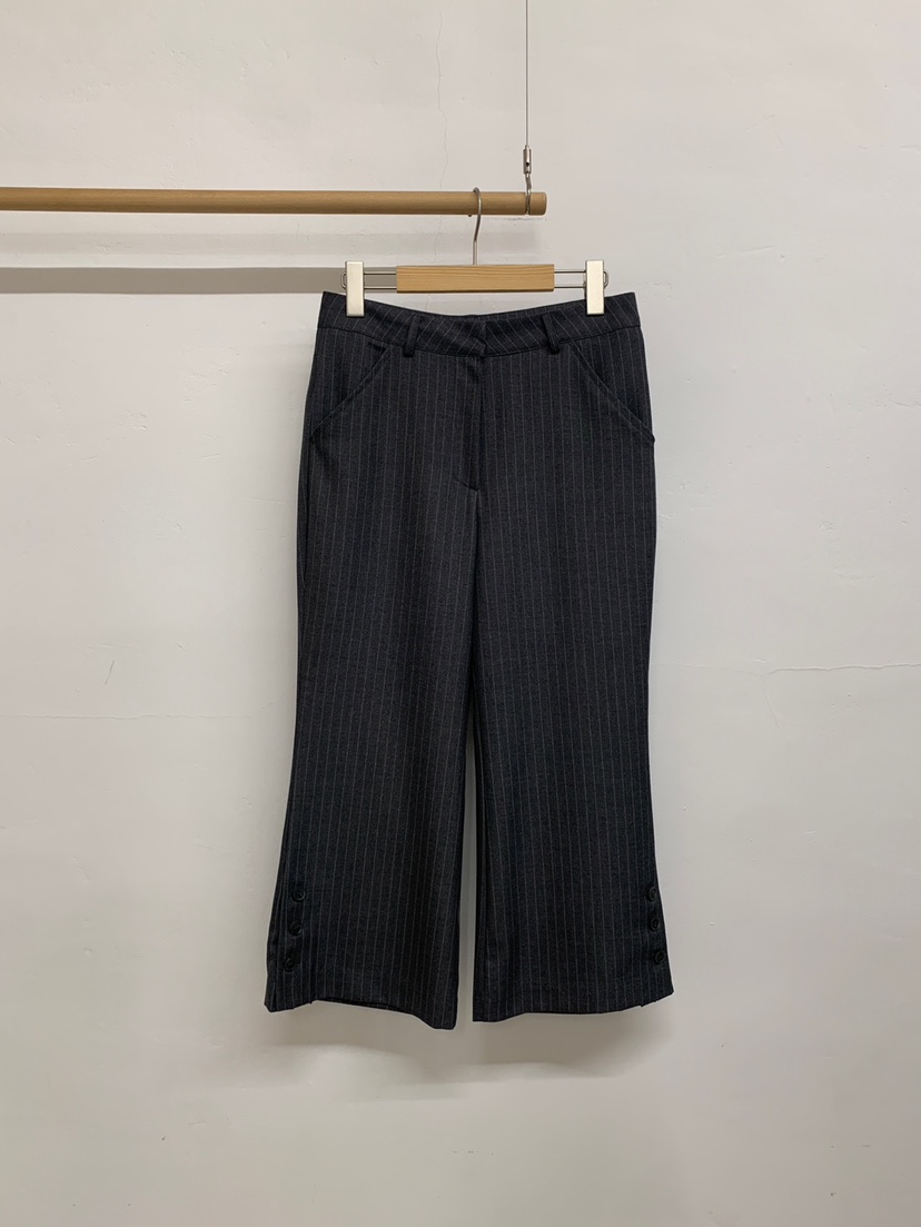 MORE THAN-P東大門實拍女士新品熱賣人氣休閑真品推薦短褲MORE THAN短褲圖色2墨色