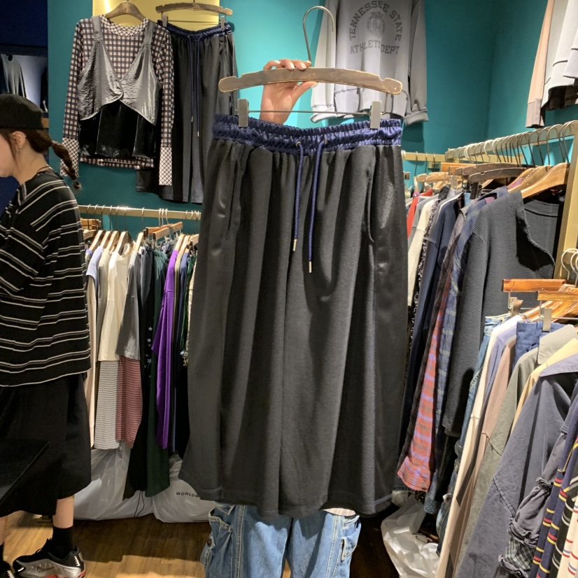 MERCI LINDA東大門實拍女裝新品休閑推薦熱賣時尚人氣短褲MERCI LINDA短褲圖色1