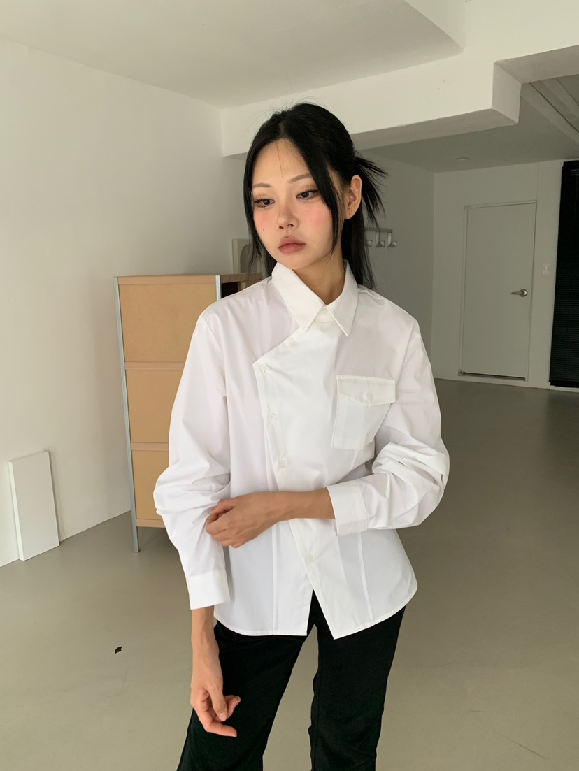 MORE THAN-P東大門實拍26秋季新品休閑推薦真品襯衫蕾絲衫MORE THAN襯衫/蕾絲衫