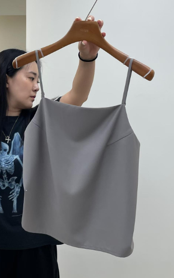 MARE東大門代購26秋冬新款熱賣推薦真品人氣時尚吊帶背心MARE吊帶/背心圖色2