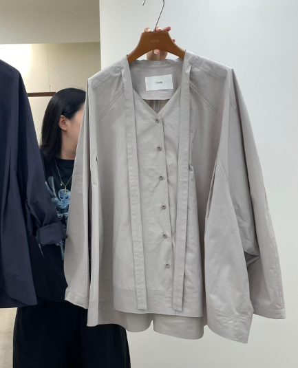 MARE東大門實拍女裝新品時尚人氣推薦熱賣真品襯衫蕾絲衫MARE襯衫/蕾絲衫圖色2