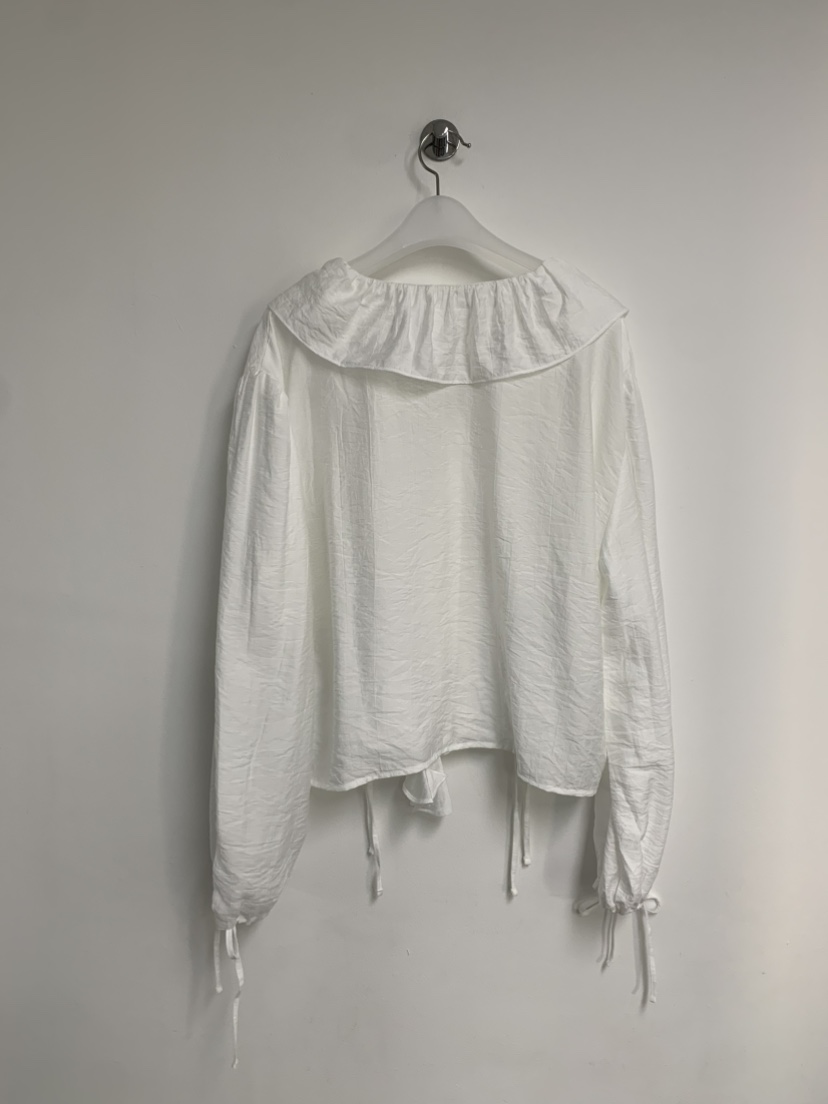 NOB韓國直郵女裝新款休閑真品推薦時尚熱賣襯衫蕾絲衫褶邊NOB襯衫/蕾絲衫