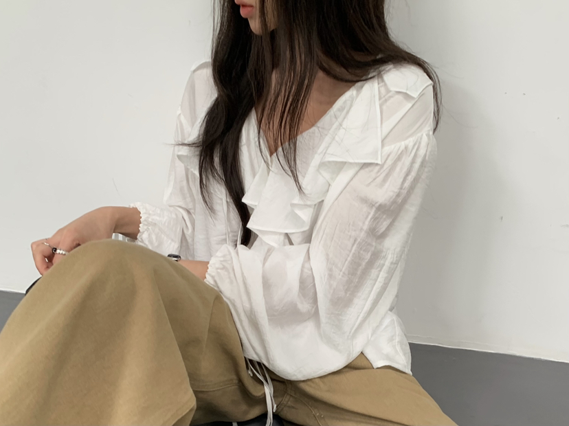 NOB韓國直郵女裝新款休閑真品推薦時尚熱賣襯衫蕾絲衫褶邊NOB襯衫/蕾絲衫