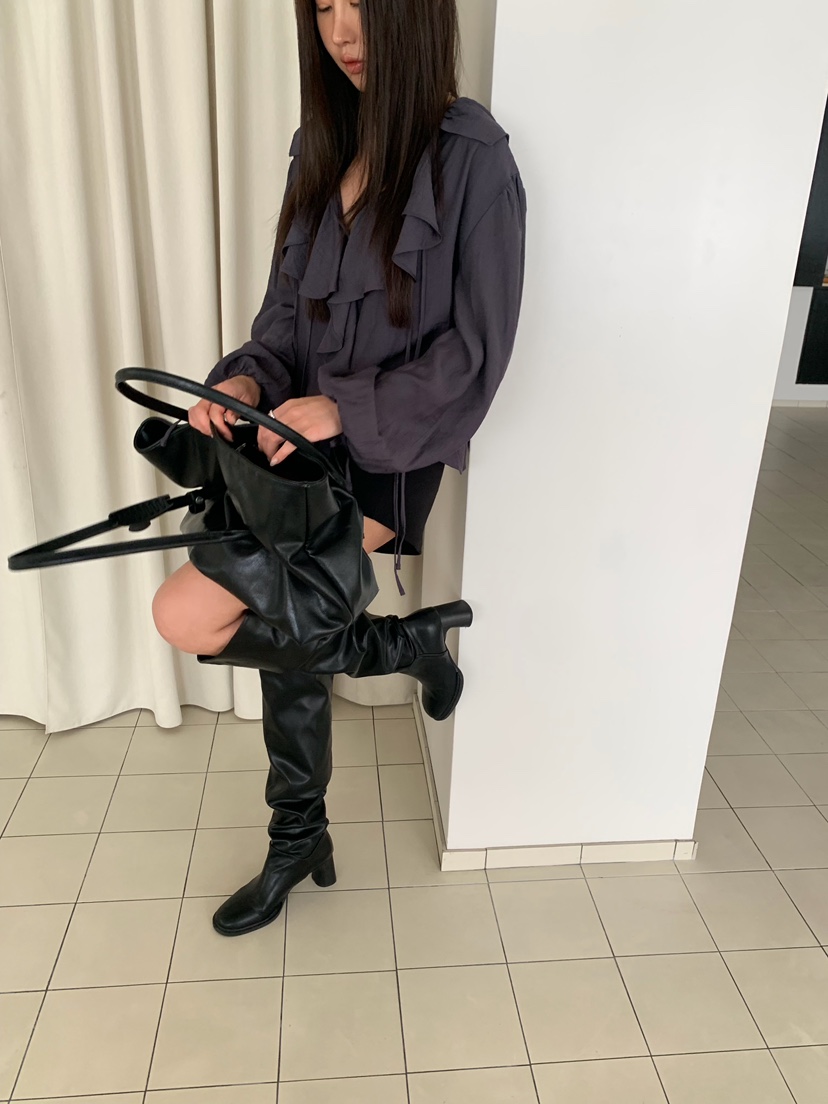 NOB韓國直郵女裝新款休閑真品推薦時尚熱賣襯衫蕾絲衫褶邊NOB襯衫/蕾絲衫