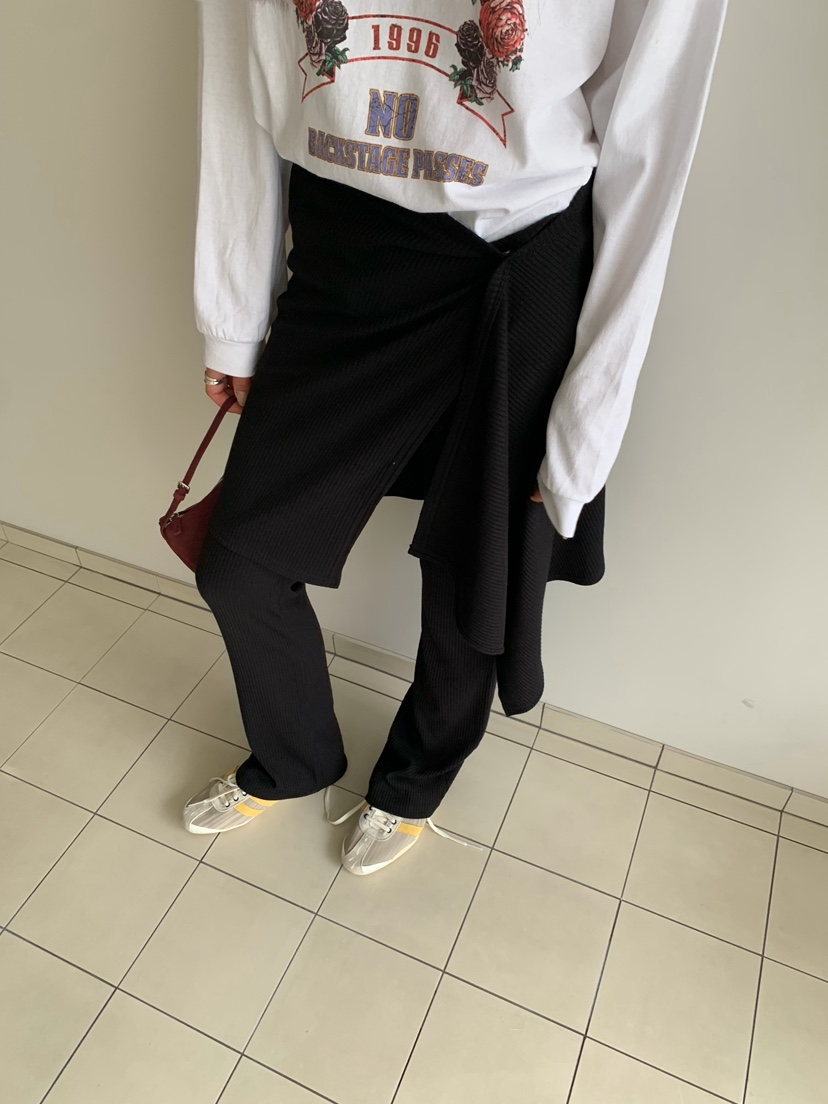 NOB東大門實拍女裝新款推薦熱賣時尚人氣休閑真品套裝NOB套裝