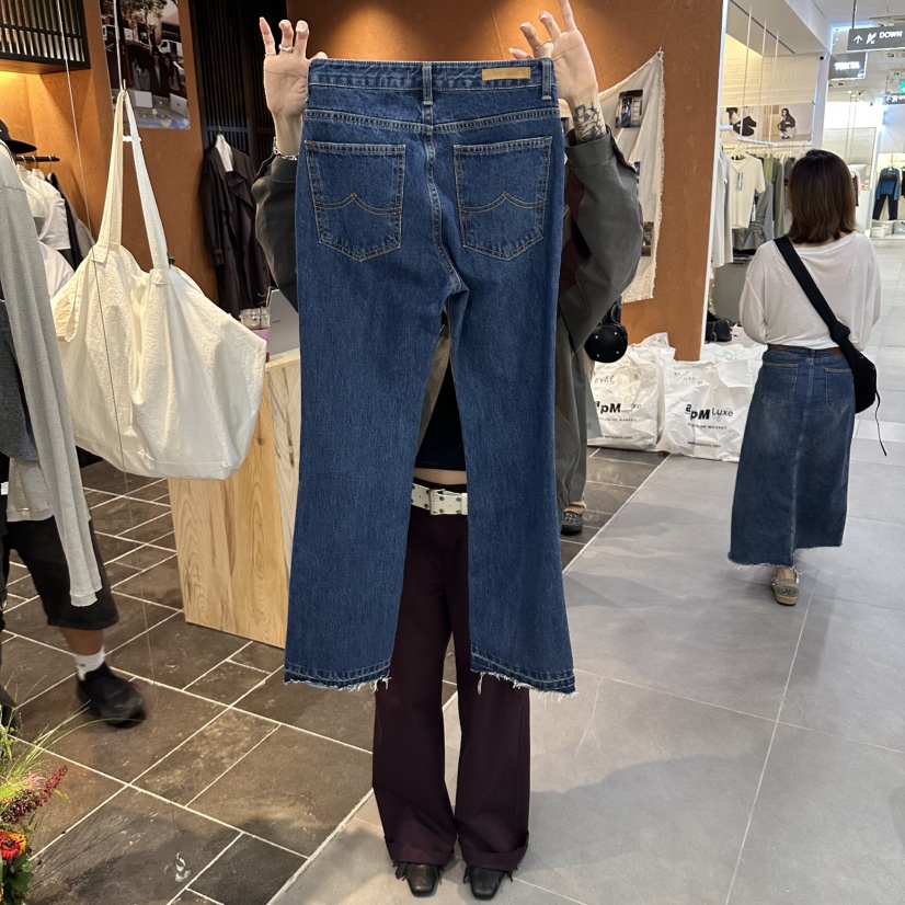 SOPHISTICATE韓國直郵女士新品時尚真品熱賣推薦人氣牛仔褲SOPHISTICATE牛仔褲