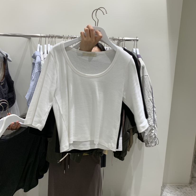 VENIR-A東大門直郵26秋冬新品熱賣休閑時尚人氣推薦T恤U領VENIR-AT恤圖色5