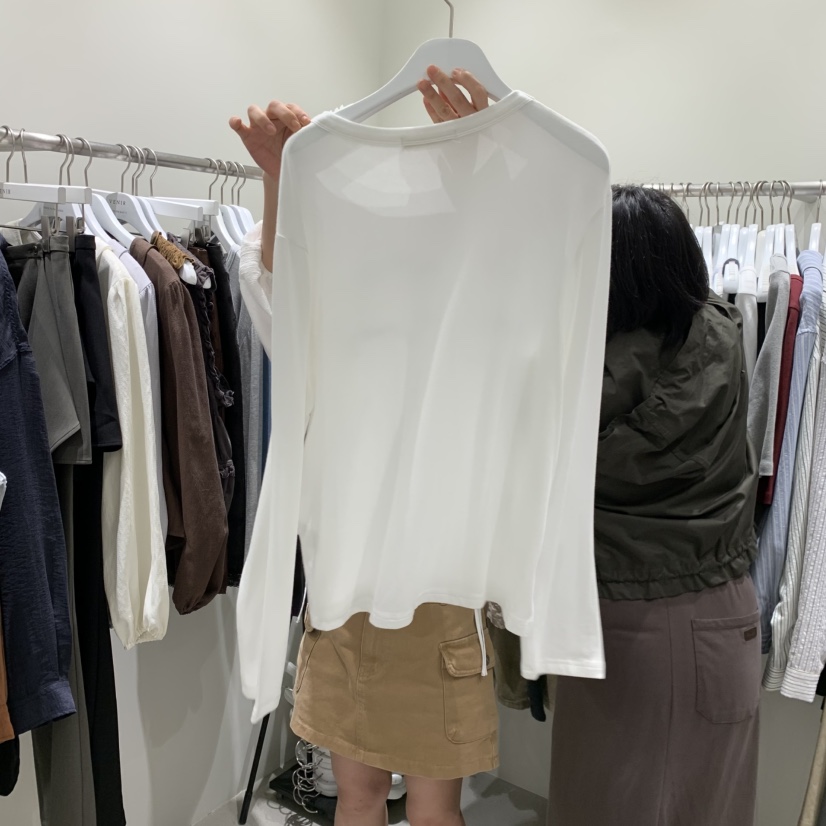 VENIR-A東大門代購女士新款推薦休閑熱賣時尚人氣長袖T恤VENIR-A長袖T恤