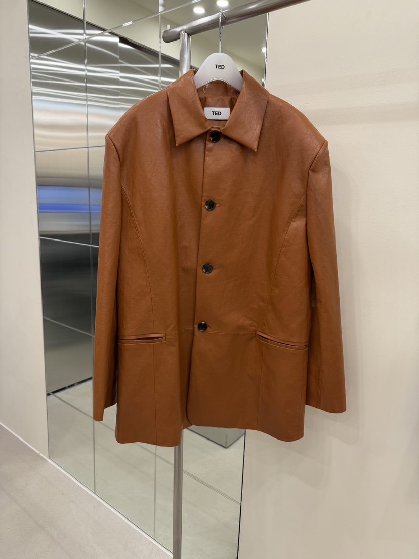 TED東大門代購女士新品真品熱賣推薦時尚人氣休閑皮衣TED皮衣圖色1