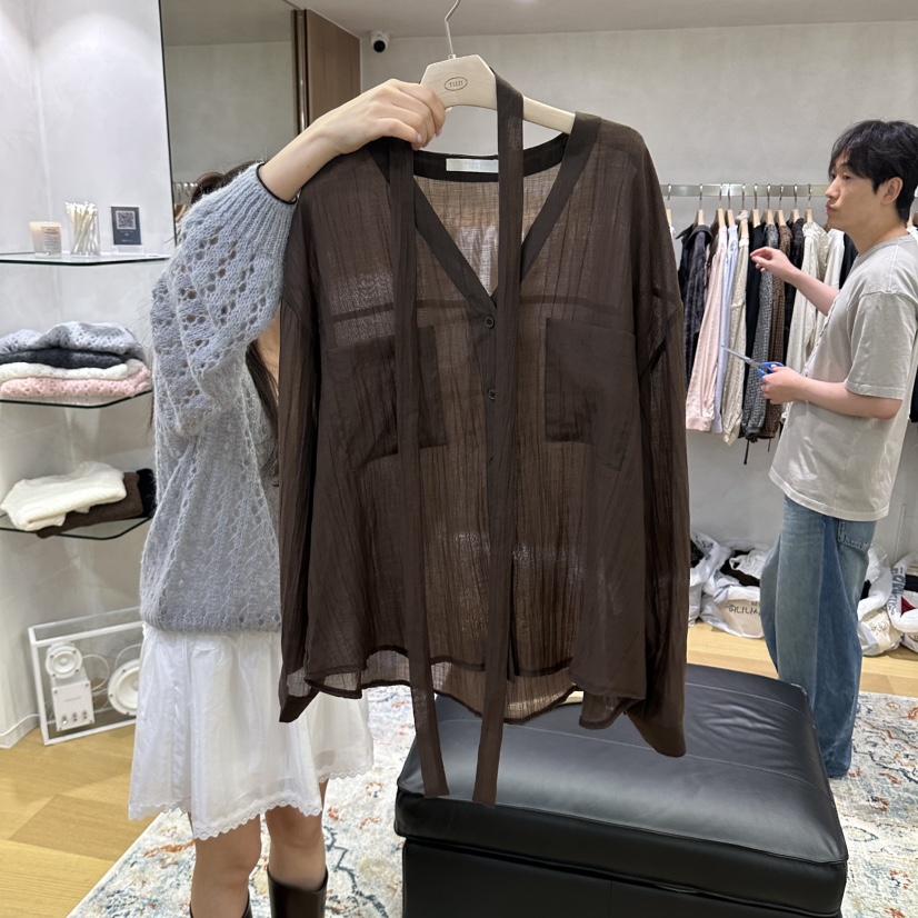 TIZZI韓國直郵26秋冬新品休閑推薦熱賣真品襯衫蕾絲衫含脖帶TIZZI襯衫/蕾絲衫圖色3