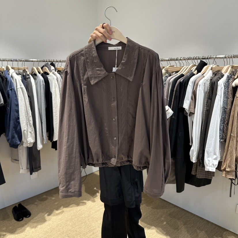 SELF SERVICE/MASOF韓國代購26秋冬新品真品襯衫蕾絲衫褶裥SELF SERVICE/MASOF襯衫/蕾絲衫圖色2