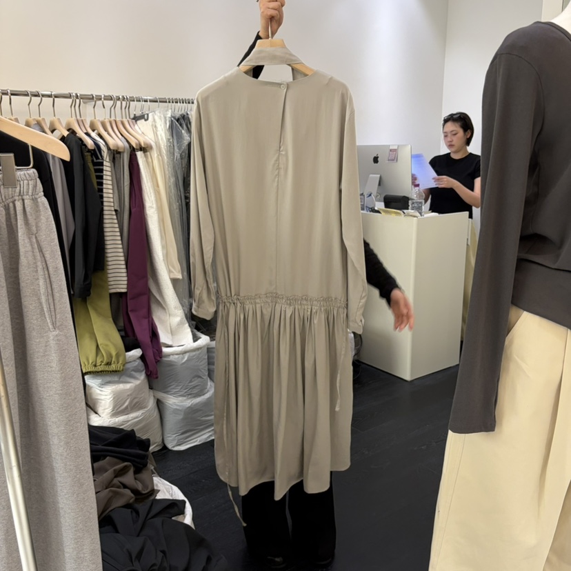 POSTMODERN韓國代購女士新款熱賣休閑真品人氣連衣裙含腰帶POSTMODERN連衣裙