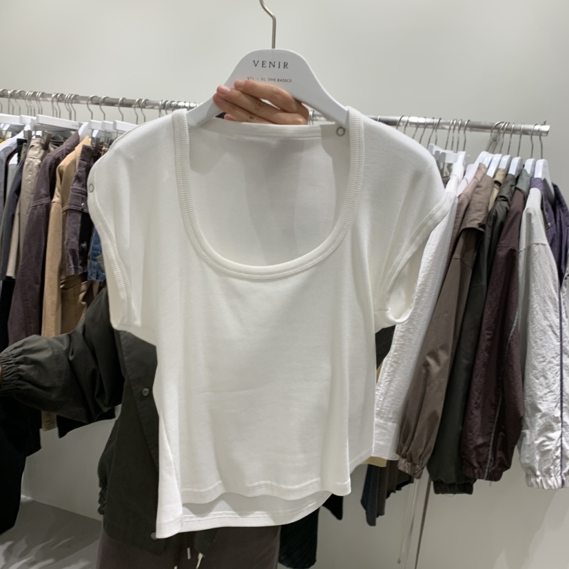 VENIR-A東大門實拍女裝新款熱賣休閑時尚T恤不含內搭深U領VENIR-AT恤圖色4
