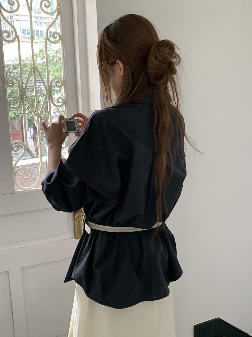 MOMENTUM韓國代購女士新款職業時尚26春夏襯衫蕾絲衫褶裥MOMENTUM襯衫/蕾絲衫