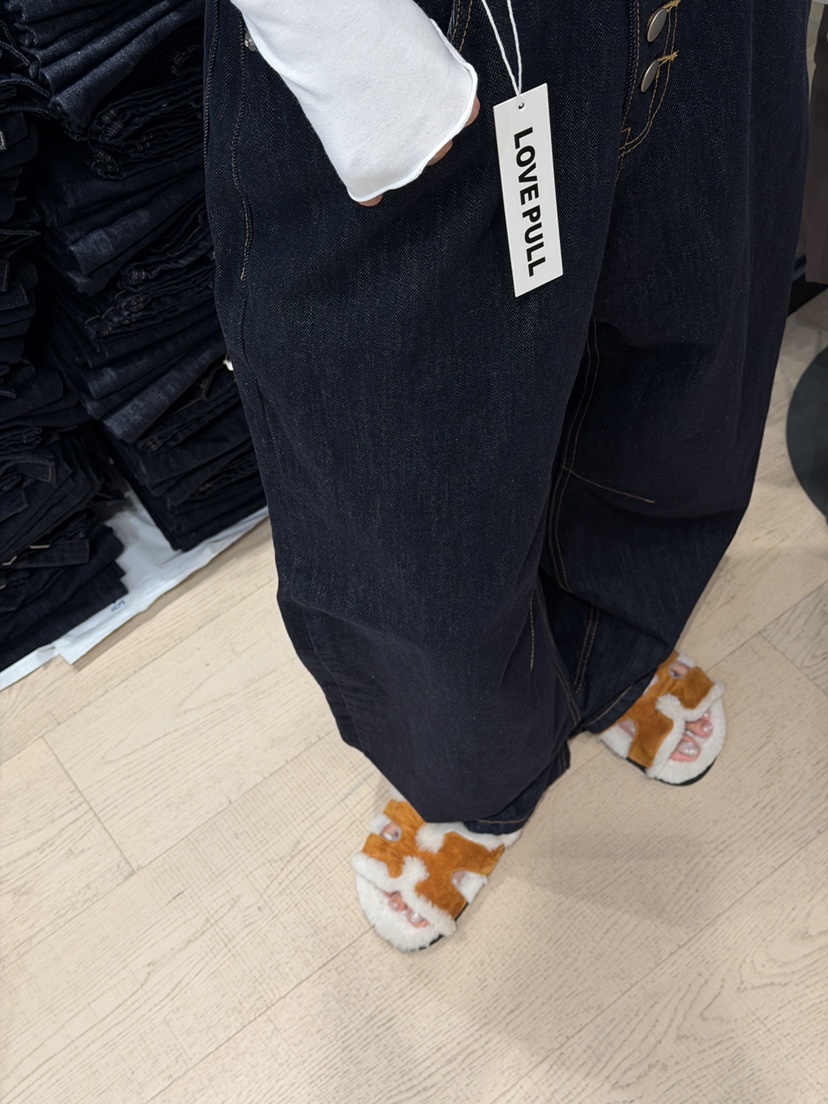 LOVE PULL東大門實拍女裝新品真品休閑時尚推薦牛仔褲紐扣LOVE PULL牛仔褲