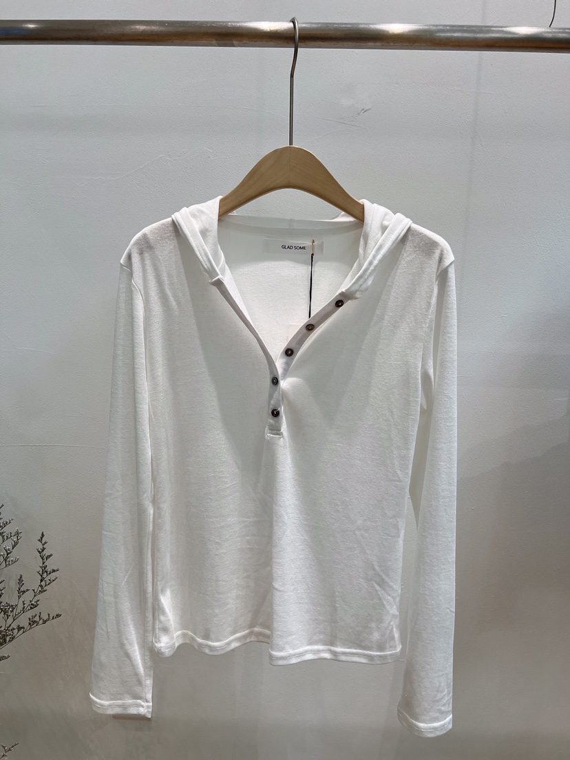 GLAD SOME東大門實拍女裝新品人氣真品時尚推薦休閑長袖T恤GLAD SOME長袖T恤圖色1