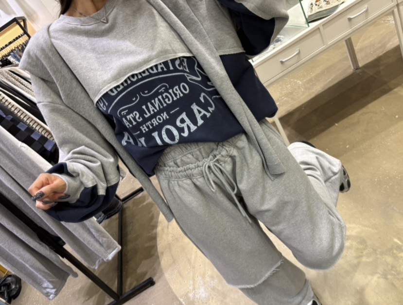 LADYBLACK/THE BLACK韓國代購女裝新品熱賣人氣休閑衛衣LADYBLACK/THE BLACK衛衣