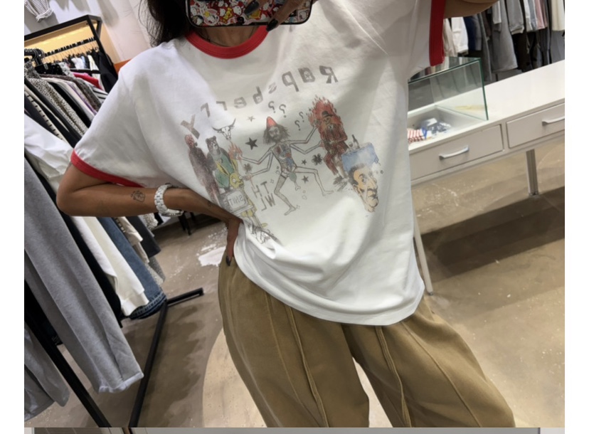 LADYBLACK/THE BLACK東大門直郵女士新款熱賣時尚人氣T恤LADYBLACK/THE BLACKT恤