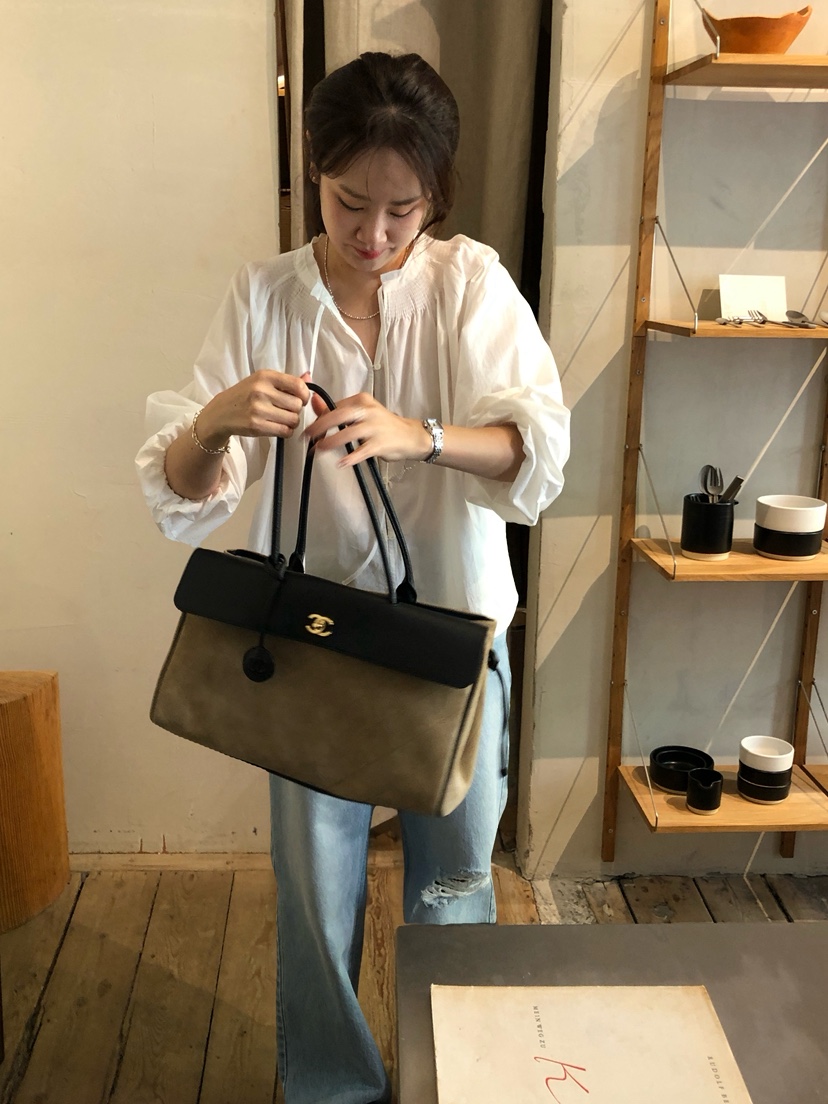 ERUME東大門實拍女士新款推薦熱賣人氣休閑真品襯衫蕾絲衫ERUME襯衫/蕾絲衫