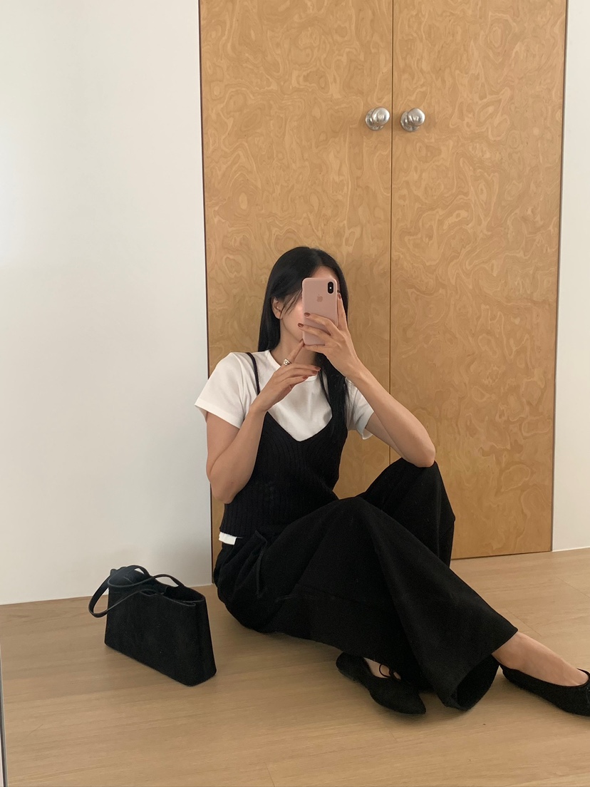 BLEECKER東大門直郵女裝新品真品人氣休閑時尚熱賣吊帶背心BLEECKER吊帶/背心