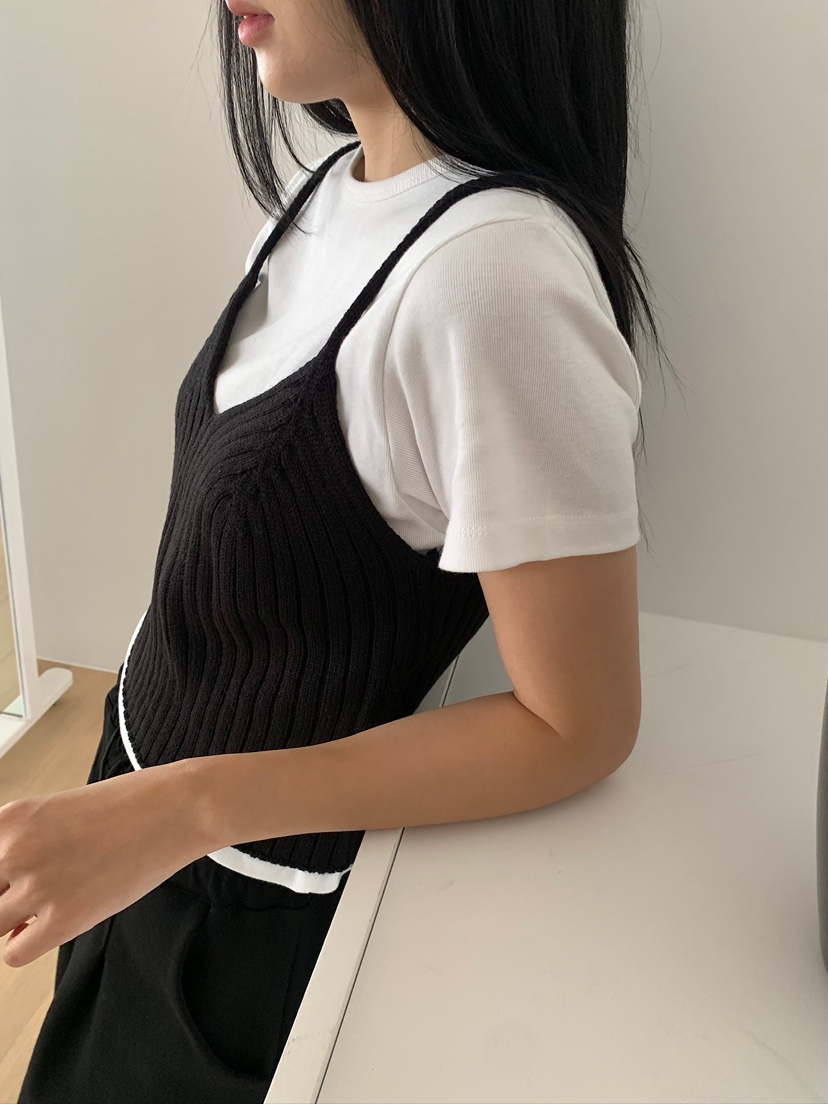 BLEECKER東大門直郵女裝新品真品人氣休閑時尚熱賣吊帶背心BLEECKER吊帶/背心