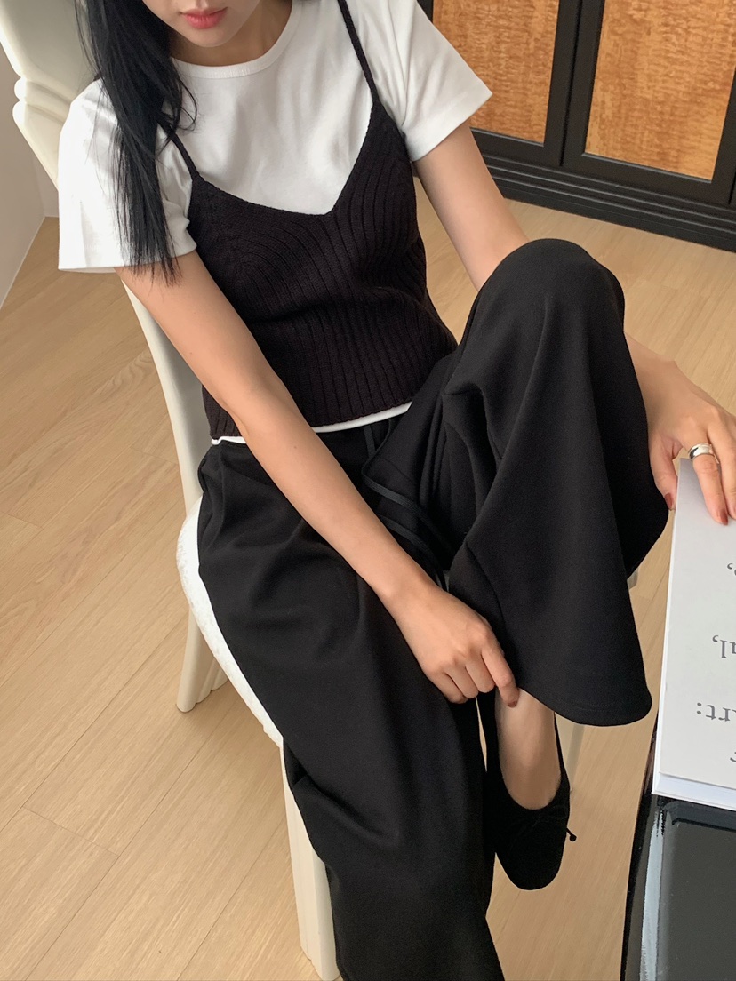 BLEECKER東大門直郵女裝新品真品人氣休閑時尚熱賣吊帶背心BLEECKER吊帶/背心