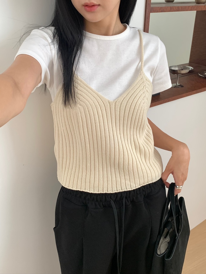 BLEECKER東大門直郵女裝新品真品人氣休閑時尚熱賣吊帶背心BLEECKER吊帶/背心