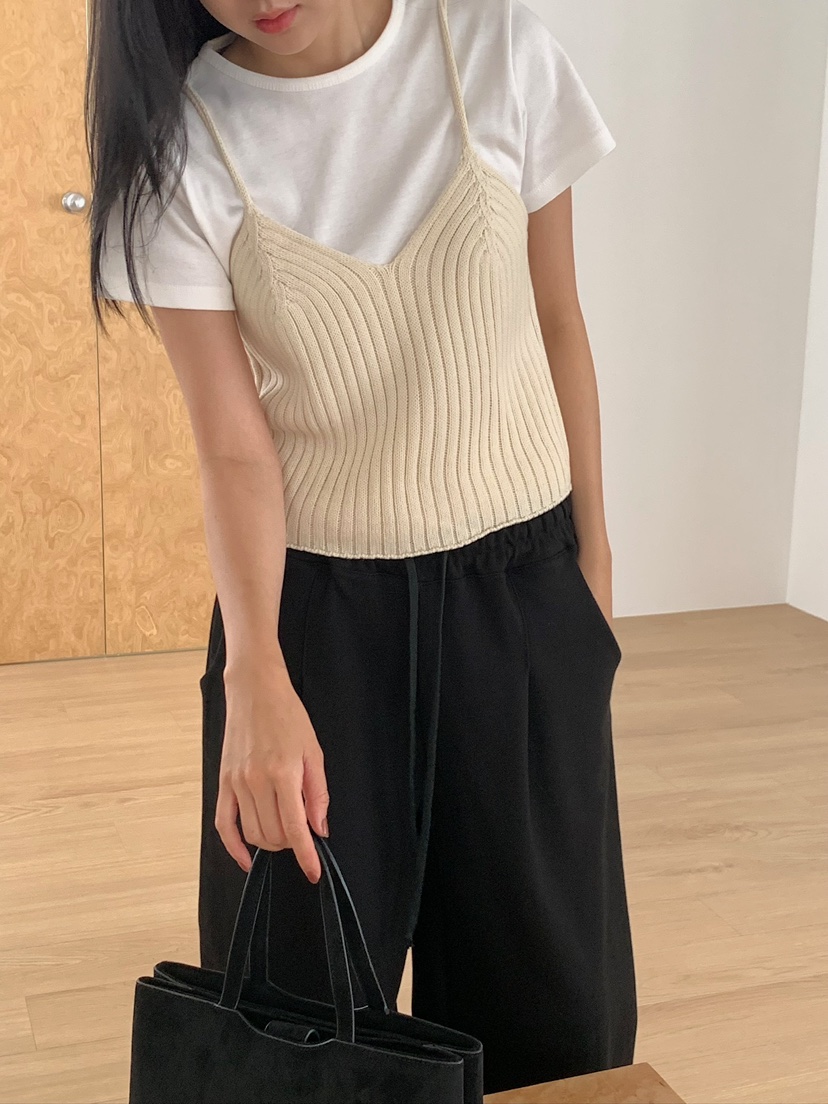 BLEECKER東大門直郵女裝新品真品人氣休閑時尚熱賣吊帶背心BLEECKER吊帶/背心