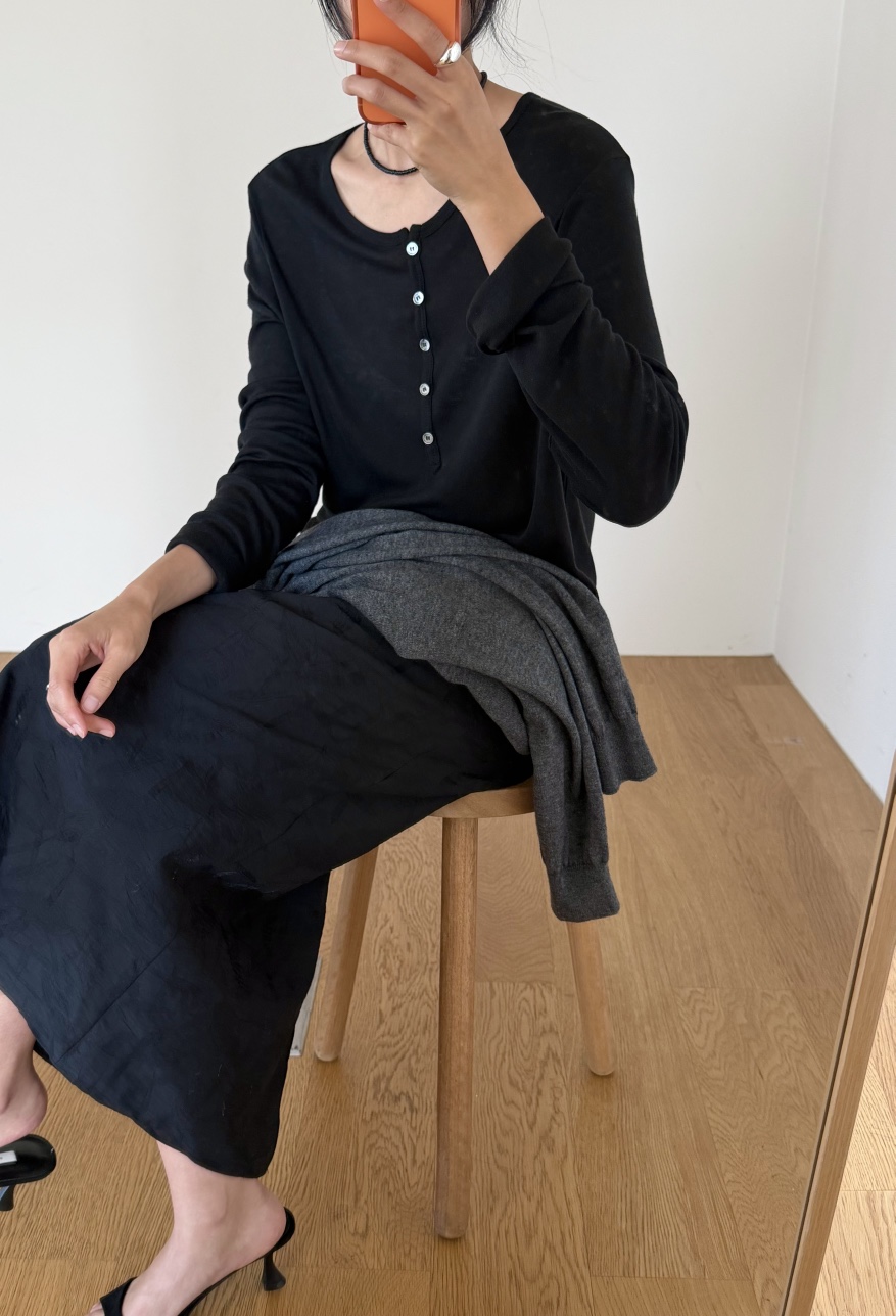 AMY GRACE-A東大門代購女裝新款休閑熱賣推薦長袖T恤紐扣AMY GRACE長袖T恤
