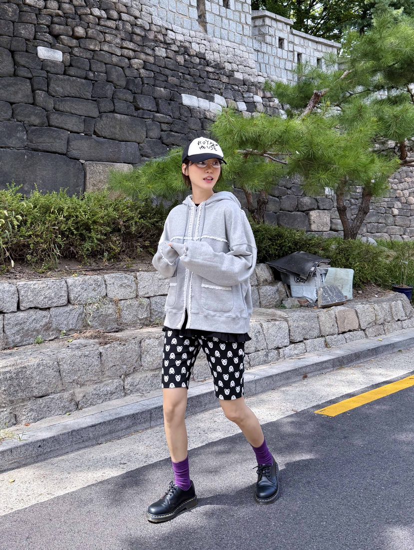 HEYJUDE東大門直郵女士新品時尚休閑推薦真品人氣夾克連帽衫HEYJUDE夾克