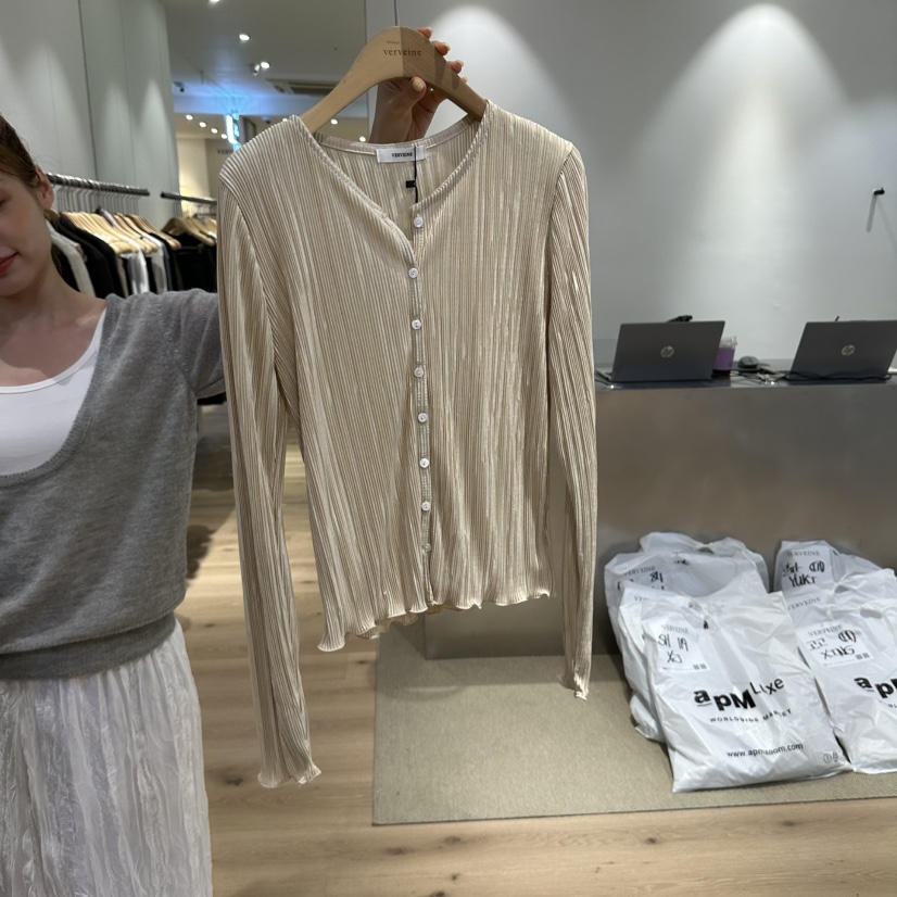 VERVEINE韓國代購女士新款時尚推薦真品熱賣開衫褶邊開衫VERVEINE開衫圖色2