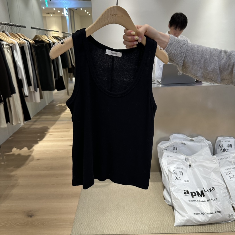 VERVEINE東大門實拍女裝新品真品休閑熱賣推薦人氣吊帶背心VERVEINE吊帶/背心圖色3黑色