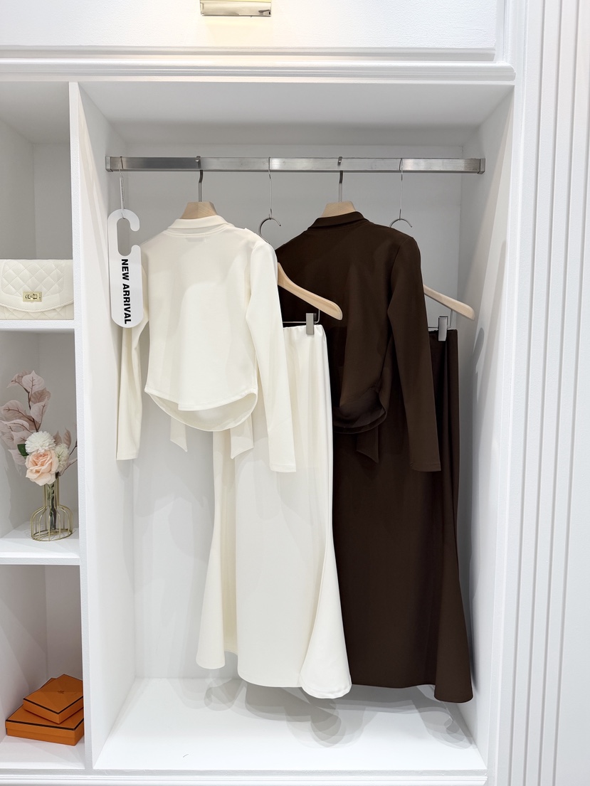 CLOTH韓國代購女裝新品真品熱賣休閑推薦時尚人氣套裝CLOTH套裝