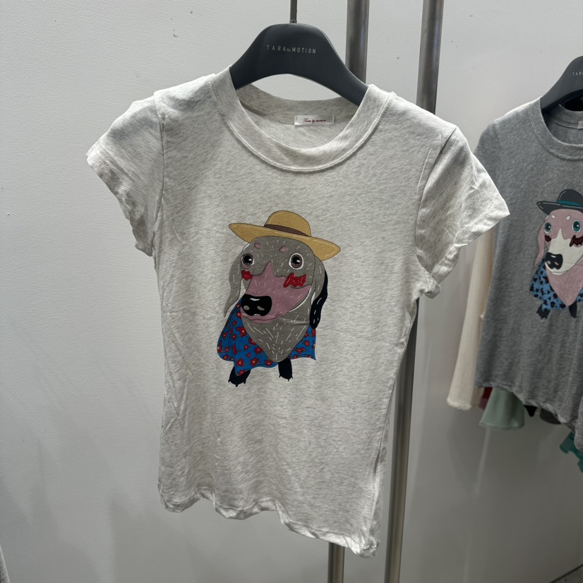 TARABY MOTION東大門直郵女裝新品休閑時尚真品熱賣推薦T恤TARABY MOTIONT恤圖色2燕麥色