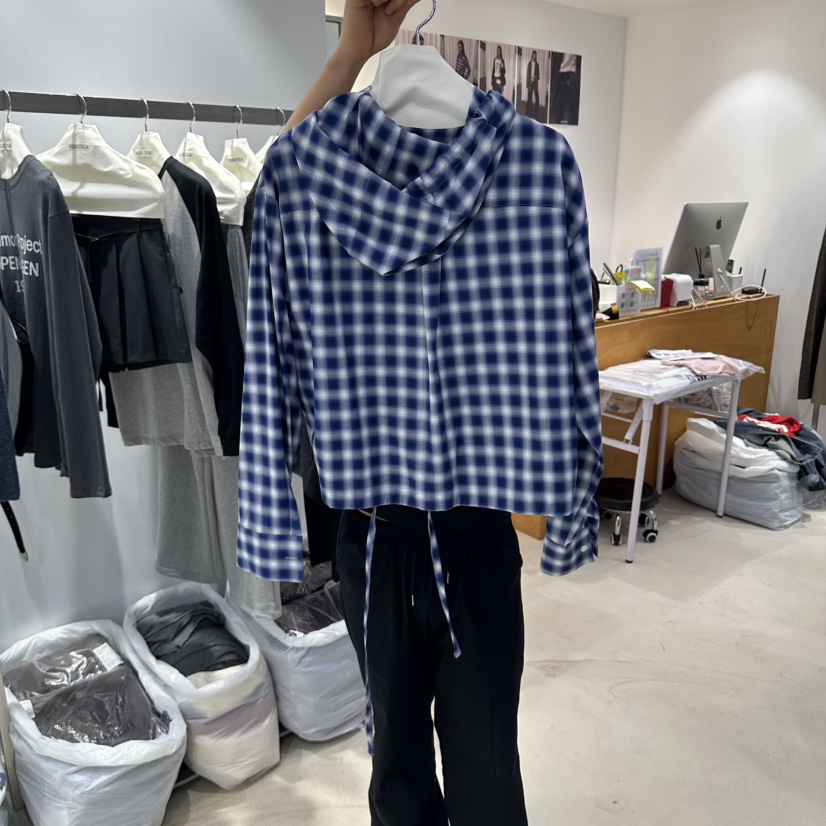 X東大門直郵女士新品休閑人氣推薦熱賣襯衫蕾絲衫連帽衫格紋HELVETICA襯衫/蕾絲衫