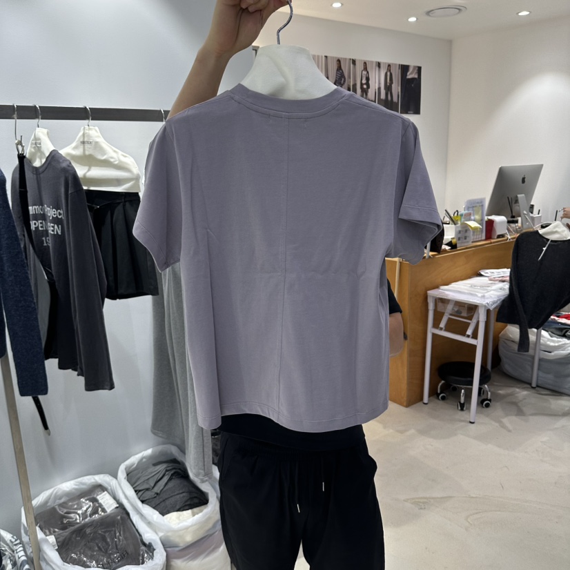 X韓國代購女裝新品時尚推薦熱賣真品人氣休閑T恤HELVETICAT恤