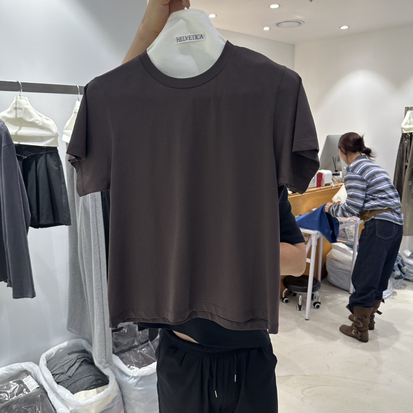 X韓國代購女裝新品時尚推薦熱賣真品人氣休閑T恤HELVETICAT恤圖色3
