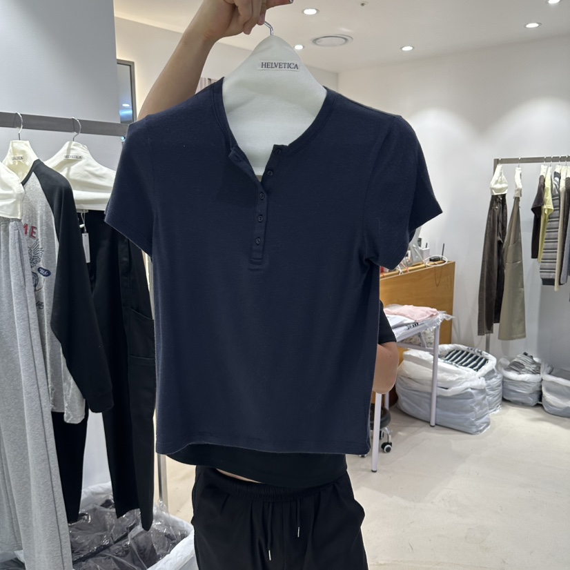 X東大門實拍女士新品真品熱賣時尚休閑推薦人氣T恤紐扣HELVETICAT恤圖色4深藍色