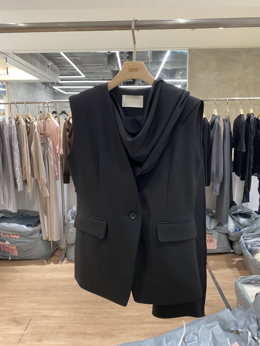 LEWIN東大門實拍女裝新品真品時尚熱賣推薦休閑人氣馬甲LEWIN馬甲圖色2